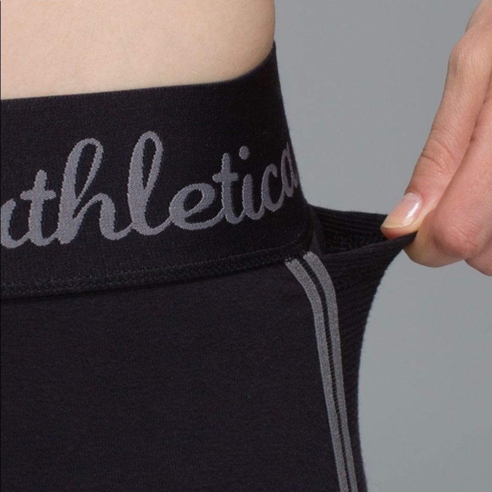 Lululemon inner essence crop leggings - Picture 7 of 8